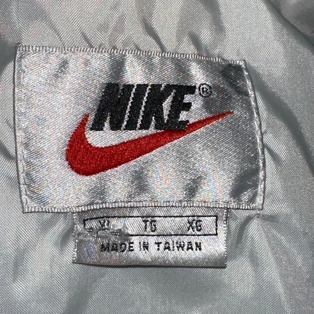 Men’s 90's Vintage Nike Lined Windbreaker Jacket W/ Big Swoosh XL blue pre own